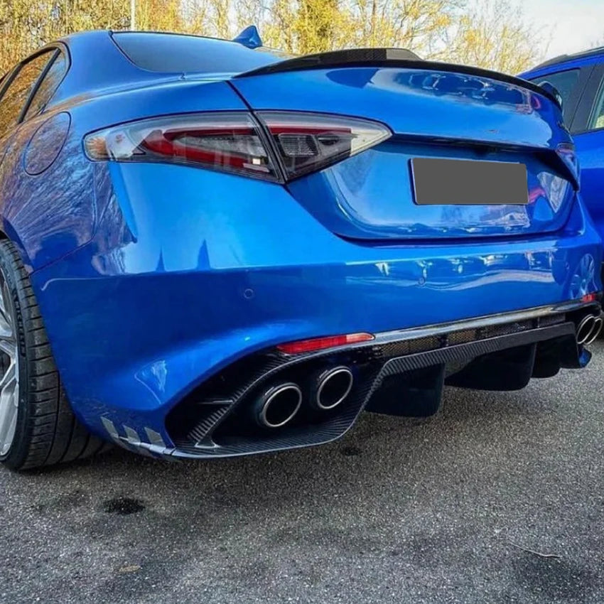 Car Rear Trunk Roof Spoiler Wings Fit For Alfa Romeo Giulia Sedan 2015-2023 Tail Trunk Wing Top Spoiler Wing Kit Protector